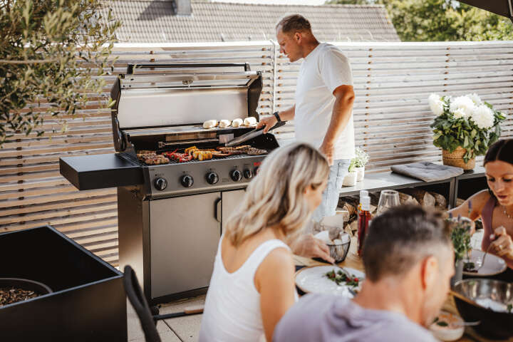 Enders Gasgrill Hyde 6 SIKR Turbo II inkl. Wetterschutzhaube